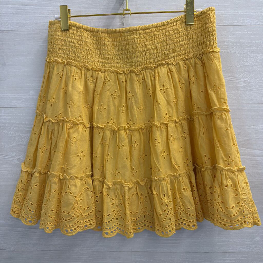 American Eagle Yellow Eyelet Tiered Skirt Medium