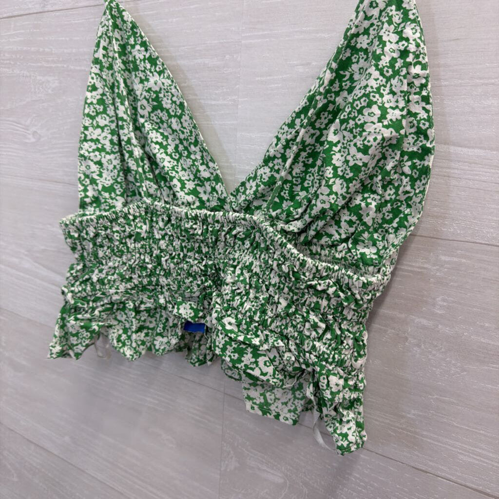 Sim and Sam Green/ White Print Cropped Tank Top Small