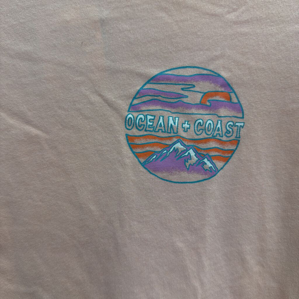 Ocean and Coast Pink Long Sleeve Graphic Tee Medium