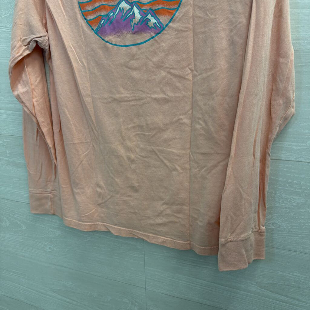 Ocean and Coast Pink Long Sleeve Graphic Tee Medium
