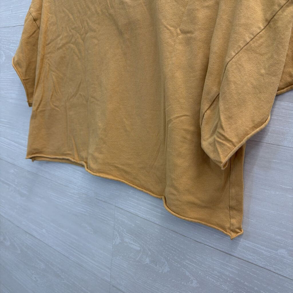 Offline Yellow Cropped MTV Short Sleeve Graphic Tee Medium