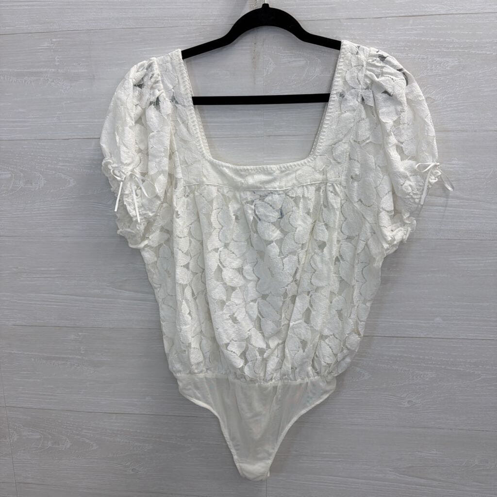 Intimately Free People White Sheer Lace Short Puff Sleeve Bodysuit Medium