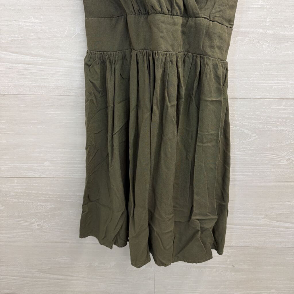 LuLus Green V Neck Dress Medium