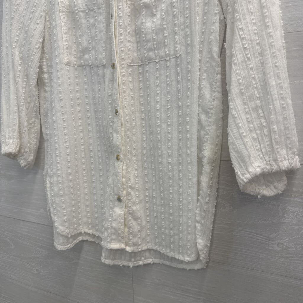 Anthropologie White Textured Dot Print Long Sleeve Button Front Top Extra Small