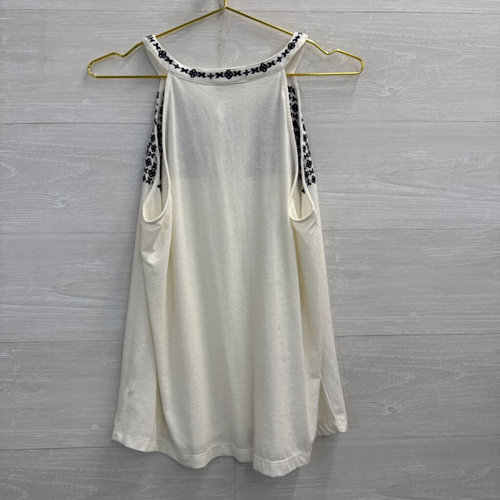 Skies are Blue White/ Navy Embroidered Tank Top Large