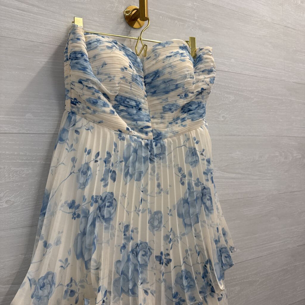 AW Bridal White/ Blue Floral Print Pleated Layered Strapless Maxi Dress 4