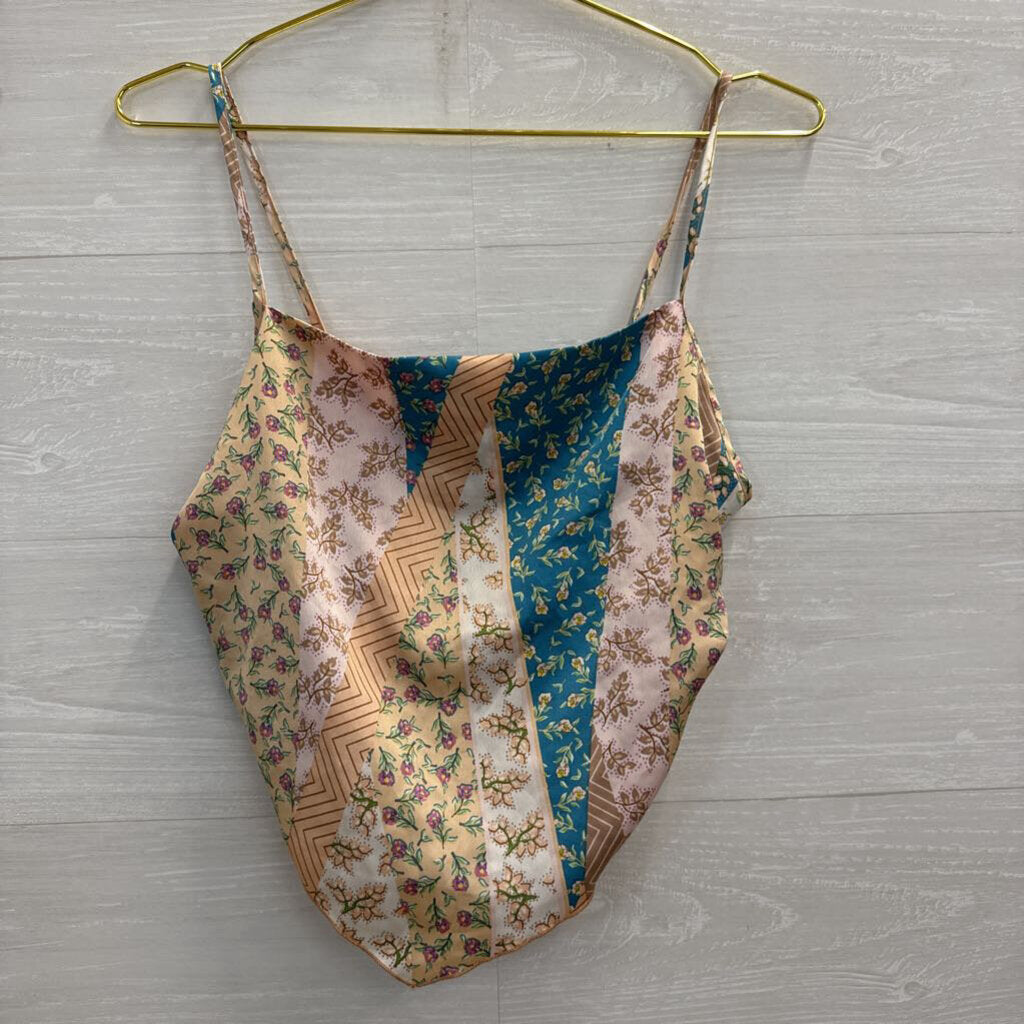 Sans Souci Pink/ Multi Silky Print Cropped Tank Top Medium