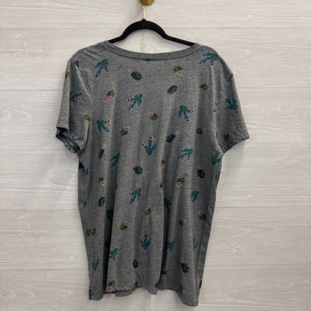 Torrid Grey Cactus Print Short Sleeve Top 1