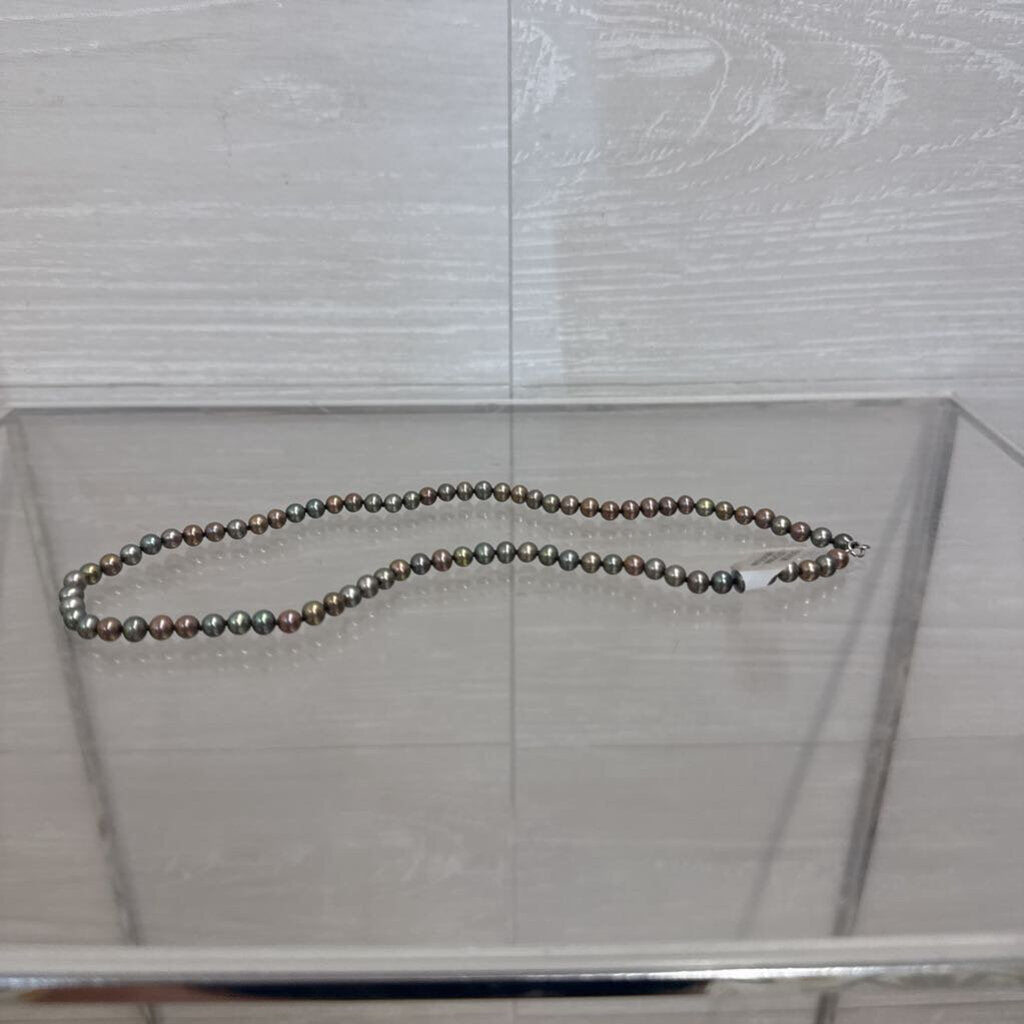 Freshwater Pearl Necklace