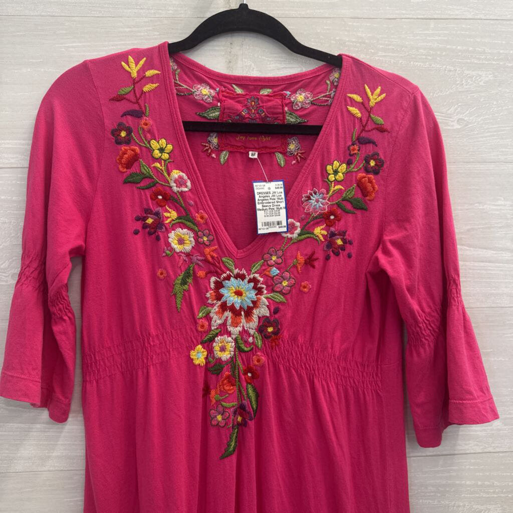 JW Los Angeles Pink/ Multi Embroidered Short Sleeve Dress Medium