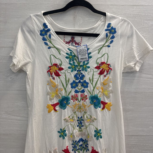 JW Los Angeles White/ Multi Embroidered Short Sleeve Tunic Top Small
