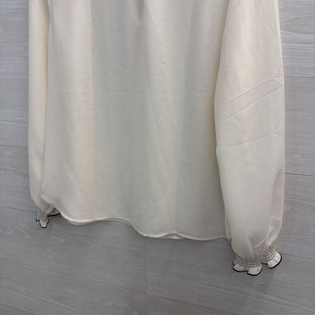 Loft White/ Black Trim Long Sleeve Top Medium