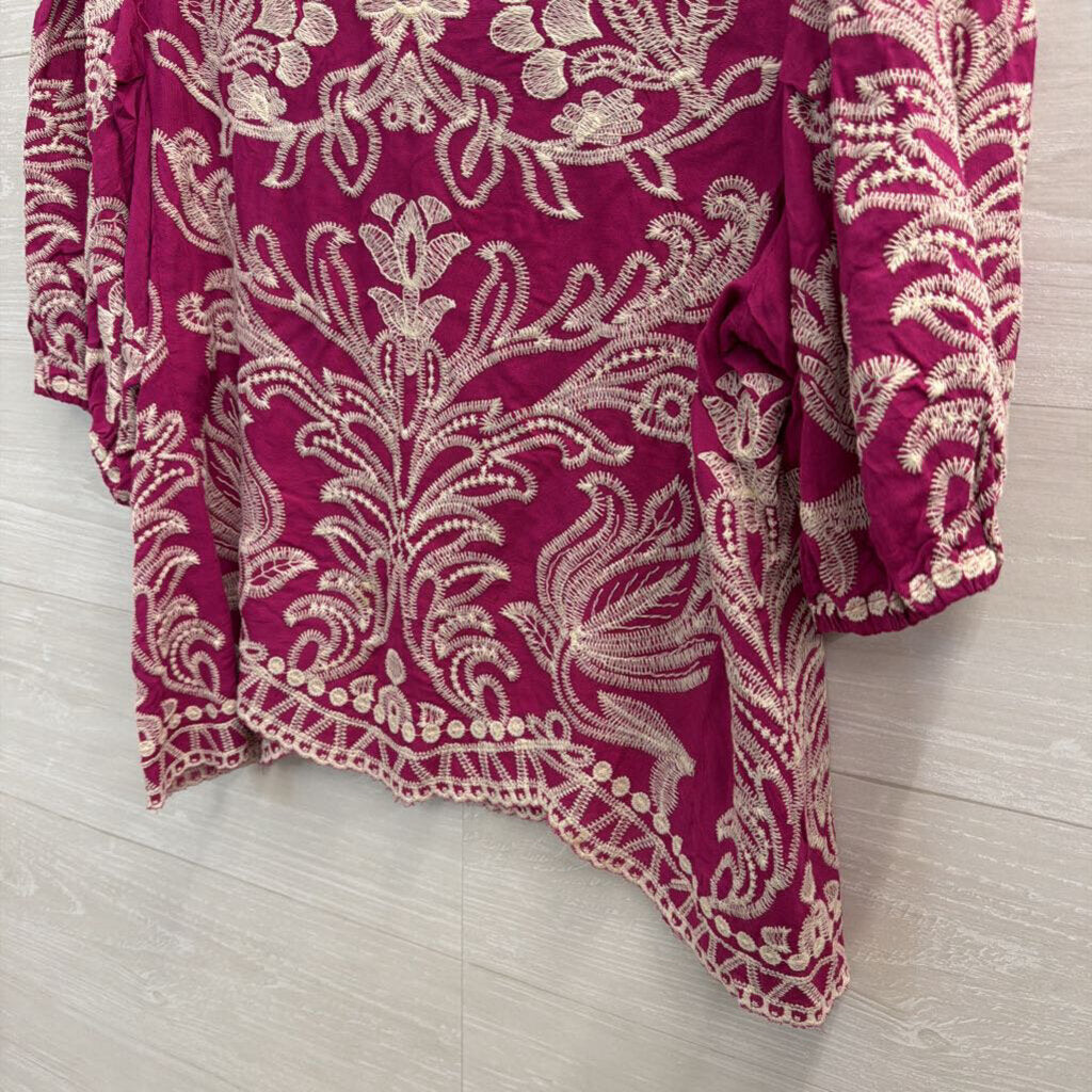 Solitaire Purple/ Cream Embroidered Print Boxy Top Medium