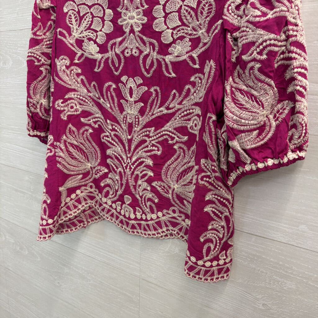Solitaire Purple/ Cream Embroidered Print Boxy Top Medium