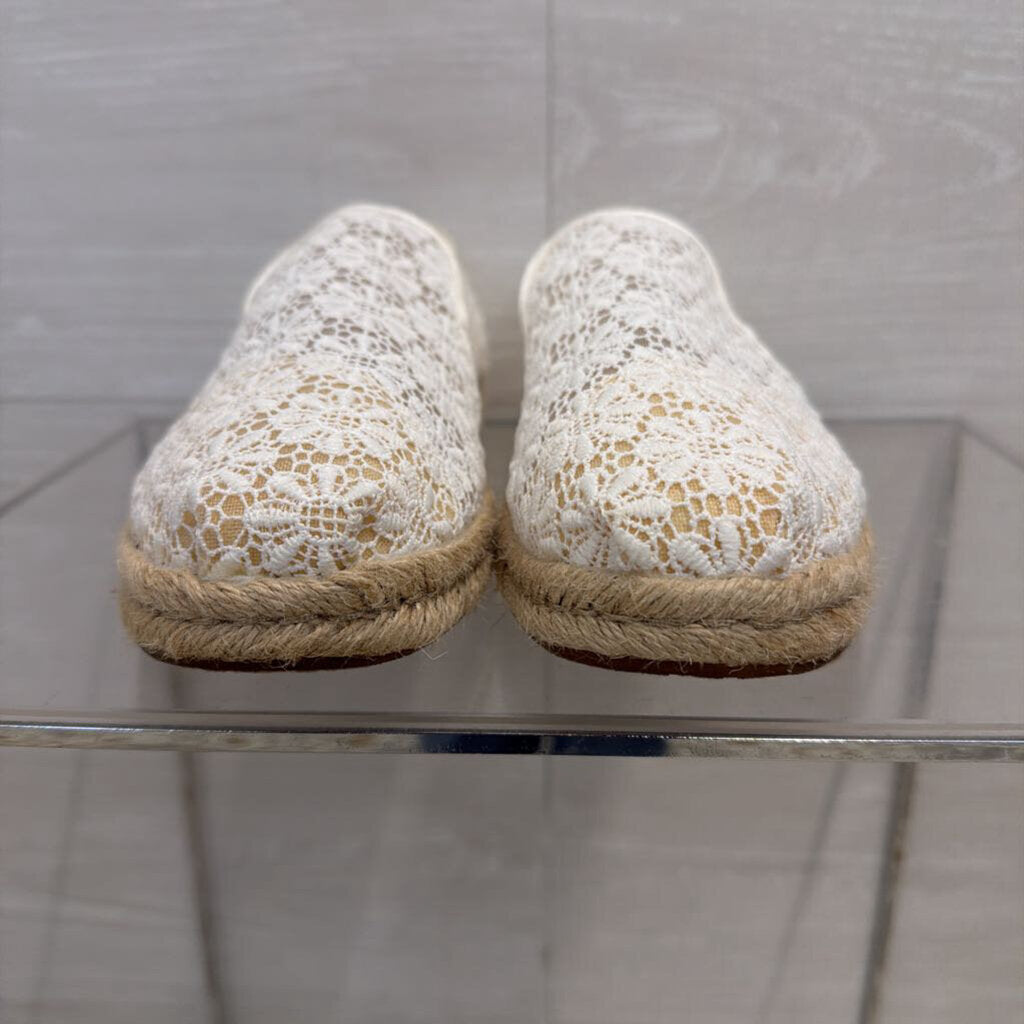 Toms White Floral Lace Alpargata Rope Loafers 8.5
