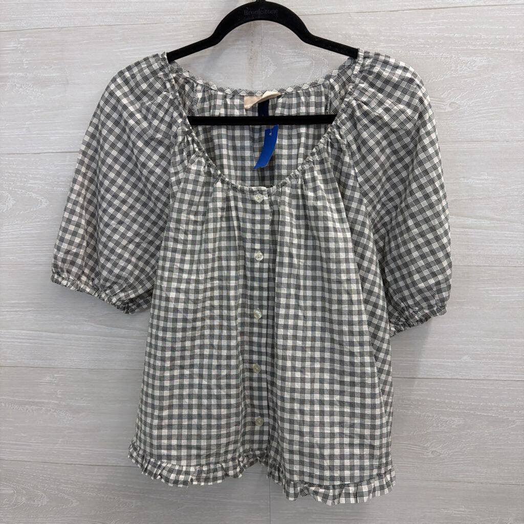 White/ Black Plaid Short Puff Sleeve Top Large