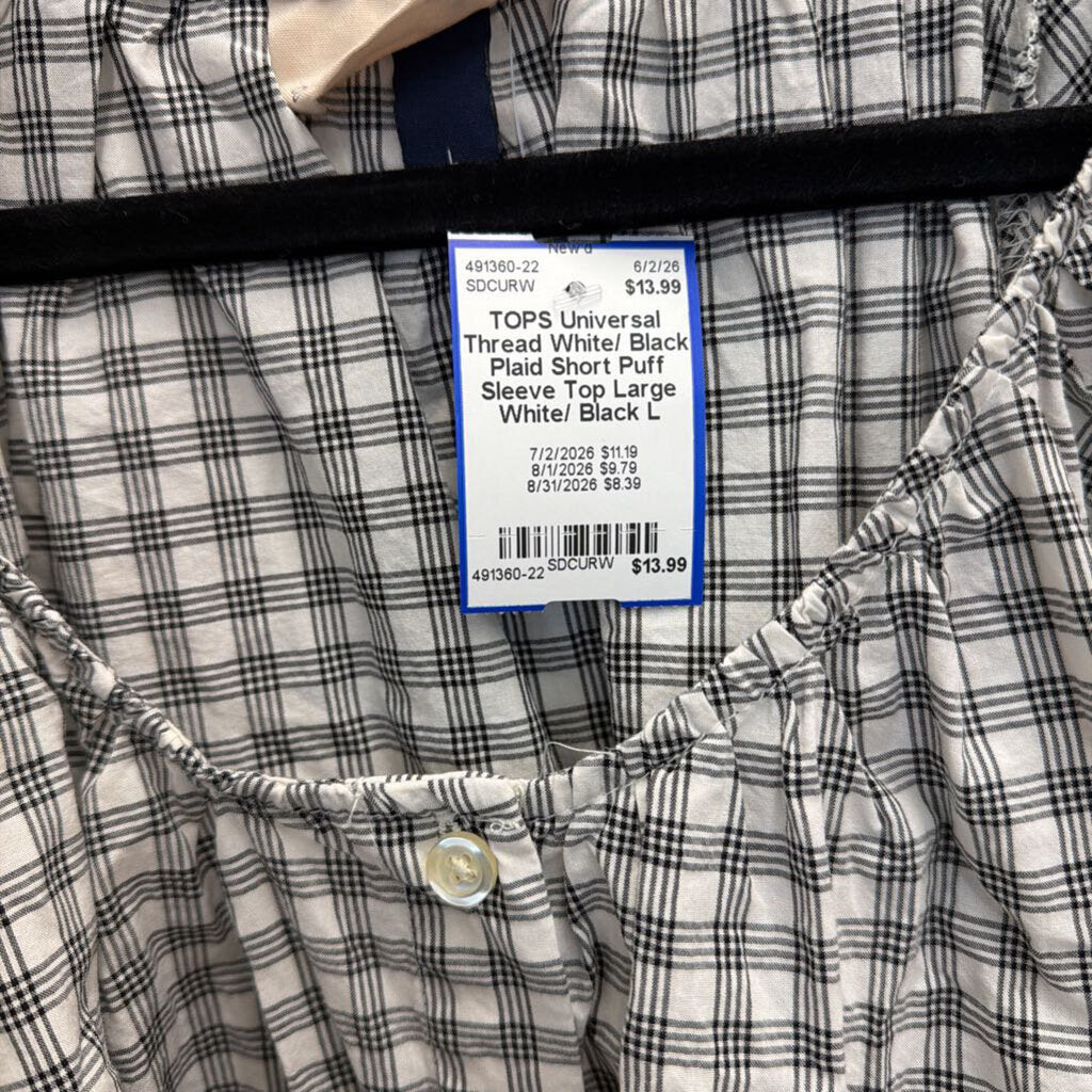 White/ Black Plaid Short Puff Sleeve Top Large