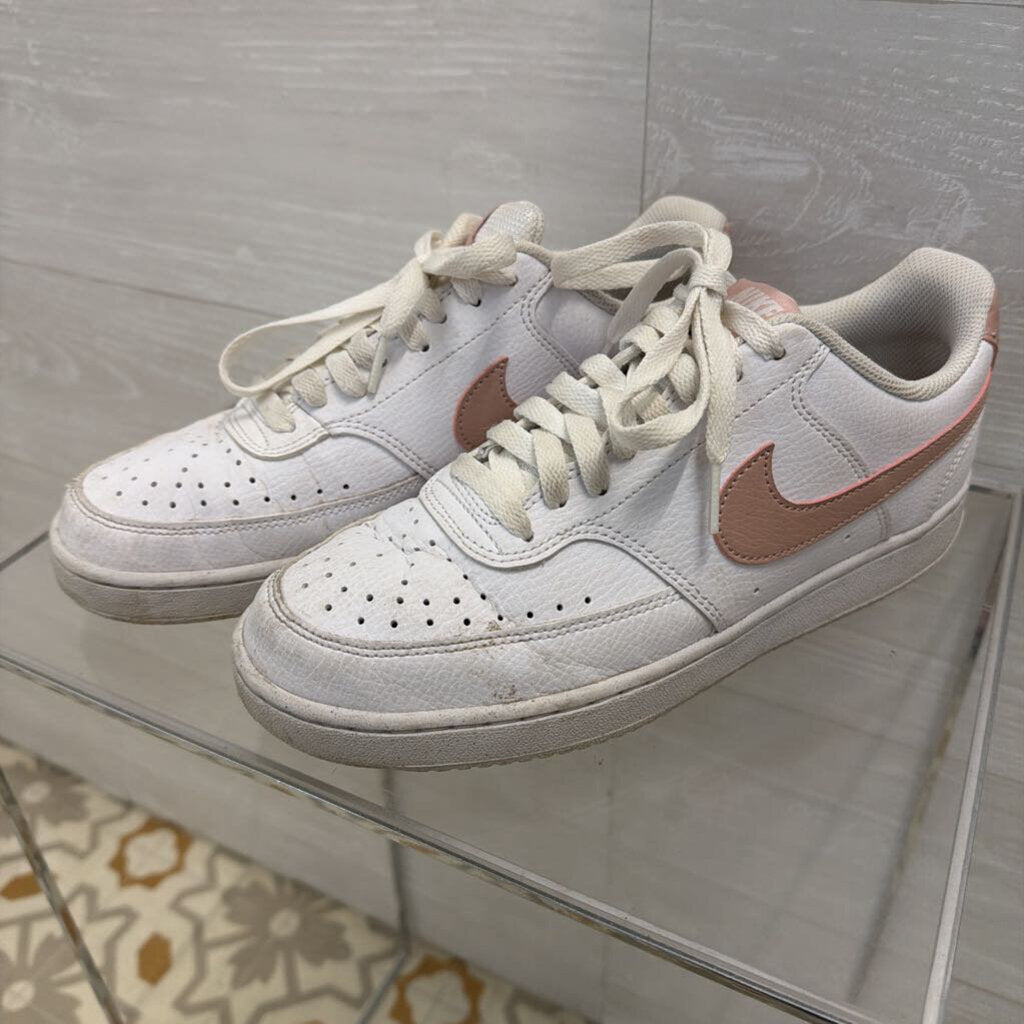 Nike White/ Pink Court Vision Low Sneakers 9