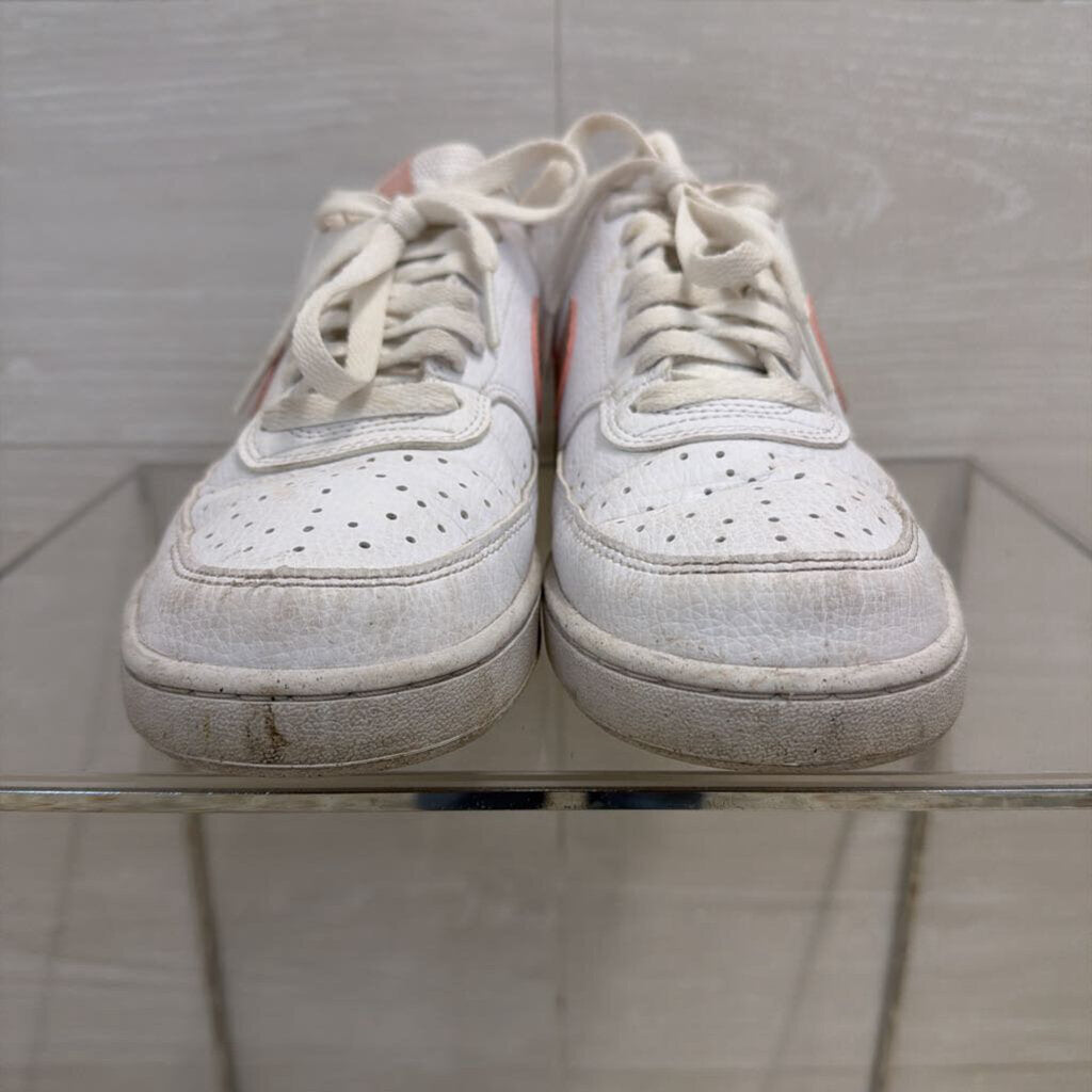 Nike White/ Pink Court Vision Low Sneakers 9