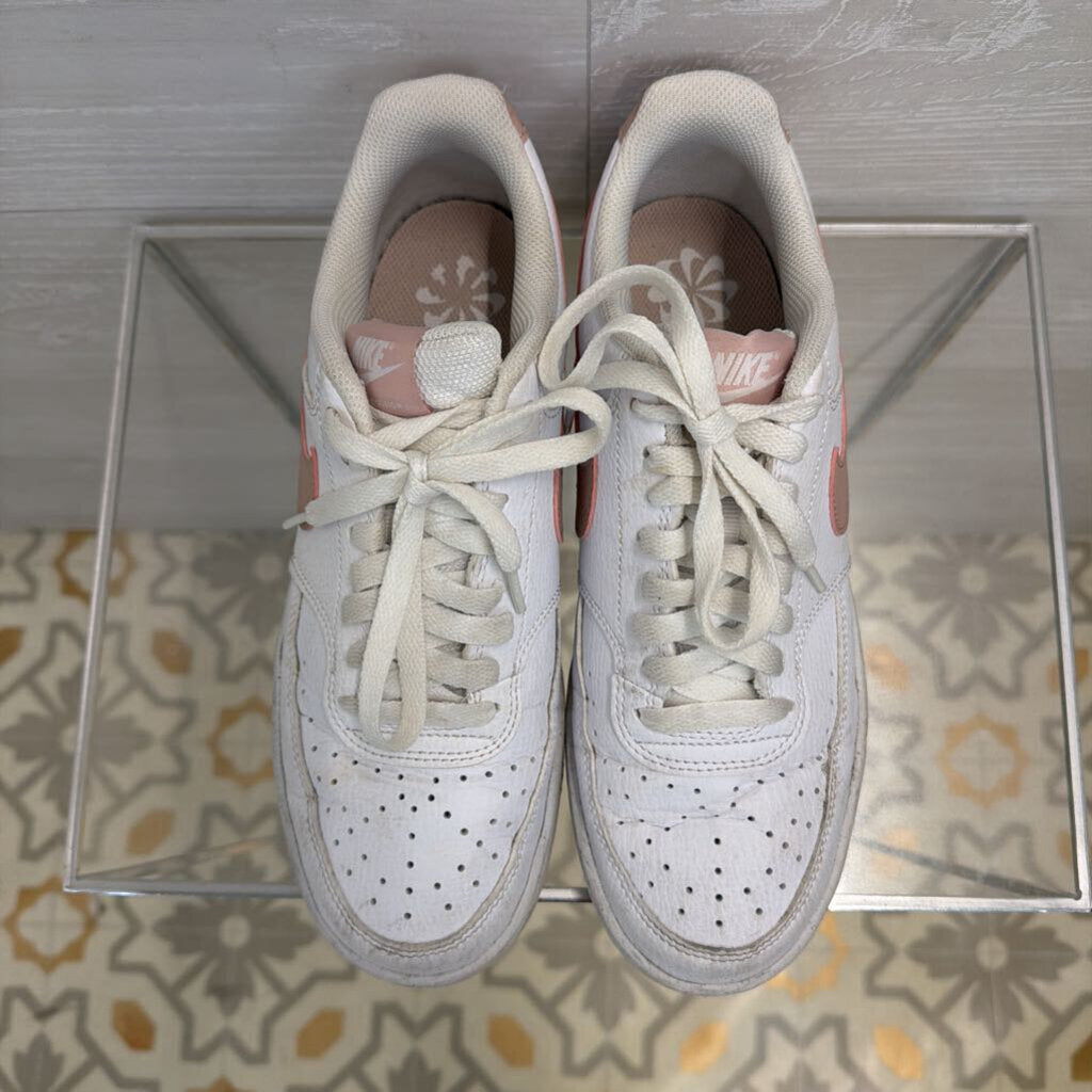 Nike White/ Pink Court Vision Low Sneakers 9