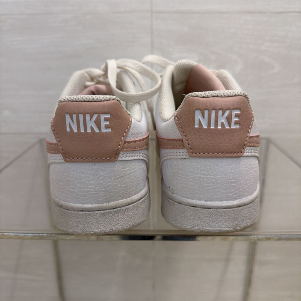 Nike White/ Pink Court Vision Low Sneakers 9