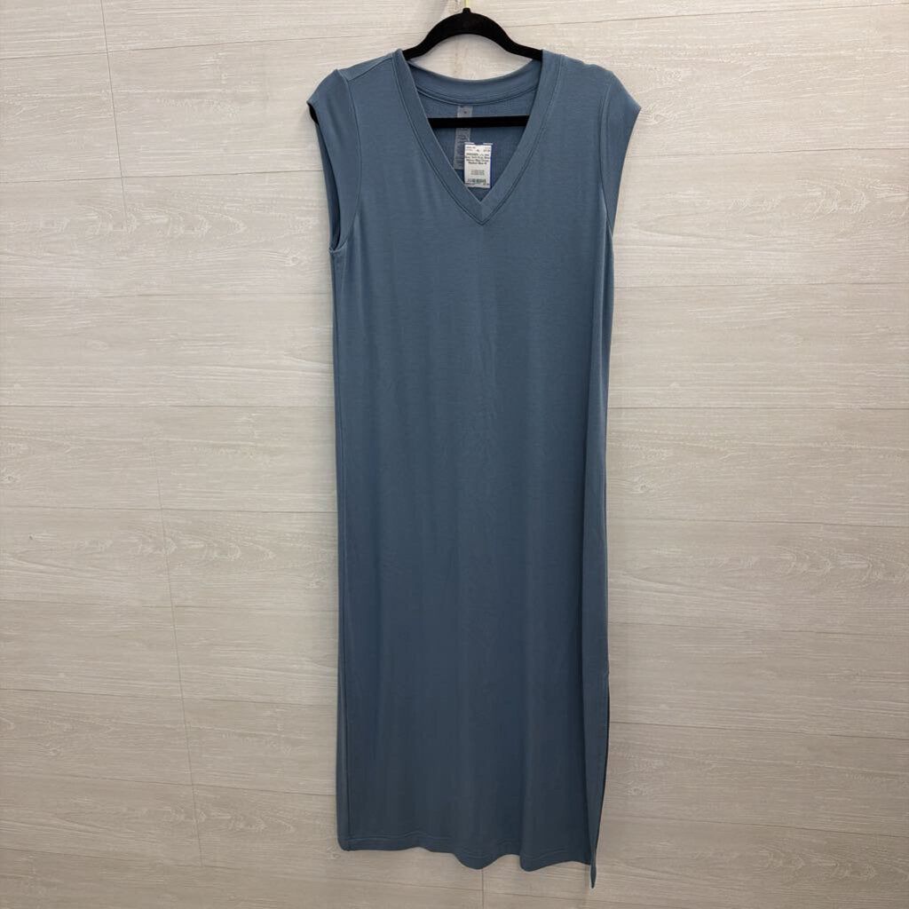 Soft Blue Short Sleeve Maxi Dress Medium