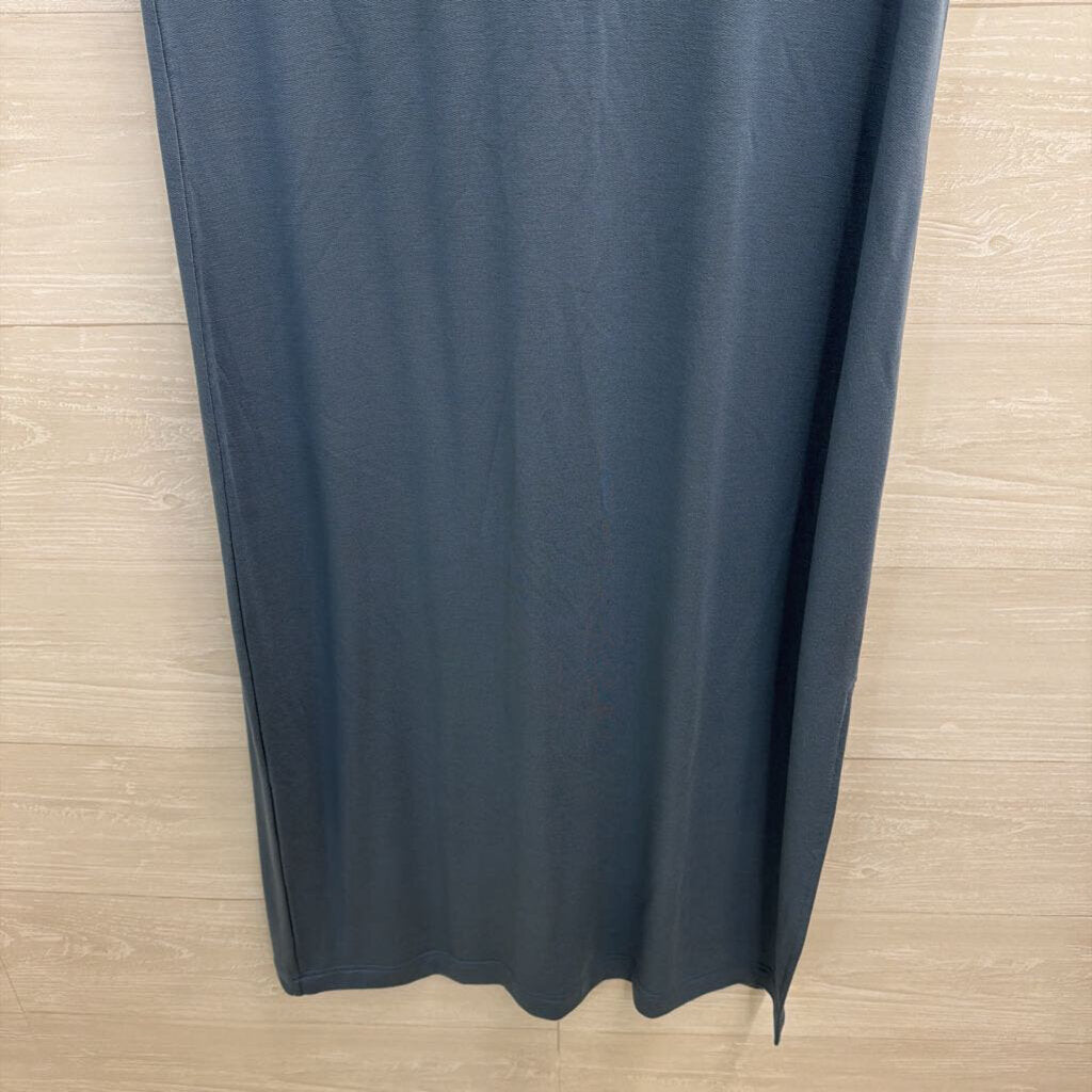 Soft Blue Short Sleeve Maxi Dress Medium