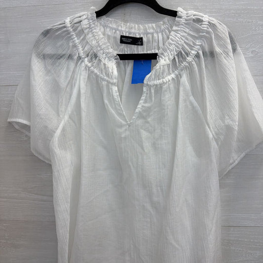 Simply Vera White Short Sleeve Top Large