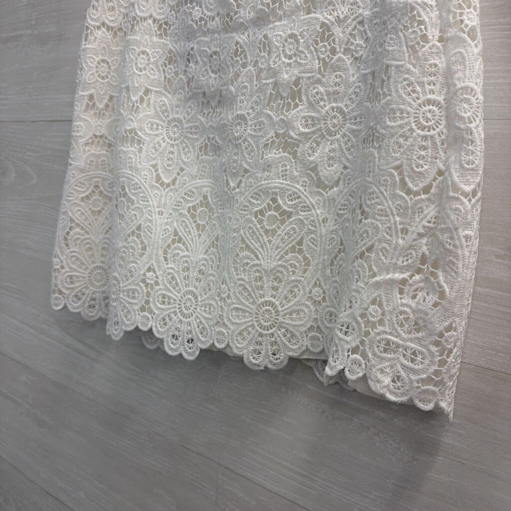Abercrombie and Fitch White Lace Skort Small
