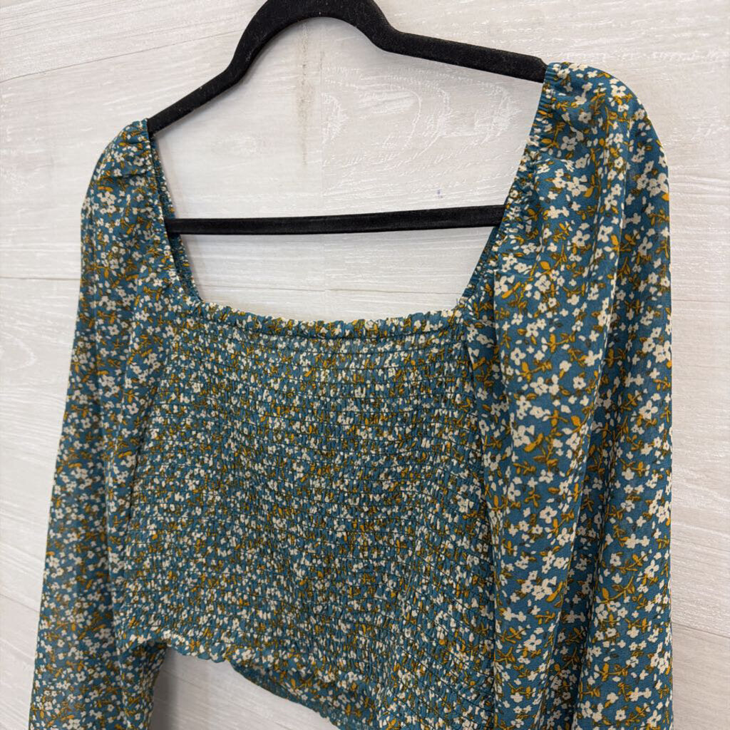 Altar'd State Blue/ Multi Cropped Floral Print Long Sleeve Top Medium