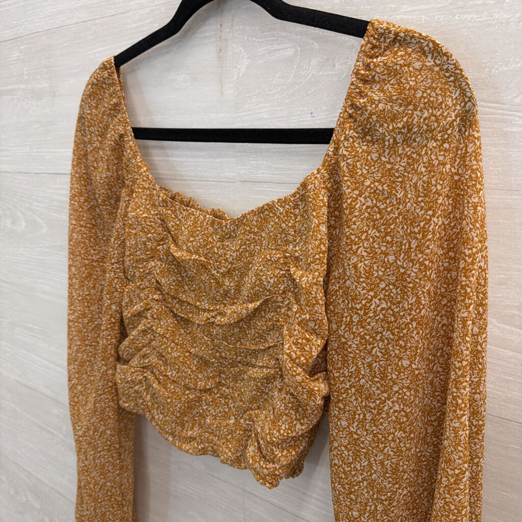 Altar'd State Brown/ White Print Cropped Long Sleeve Top Medium