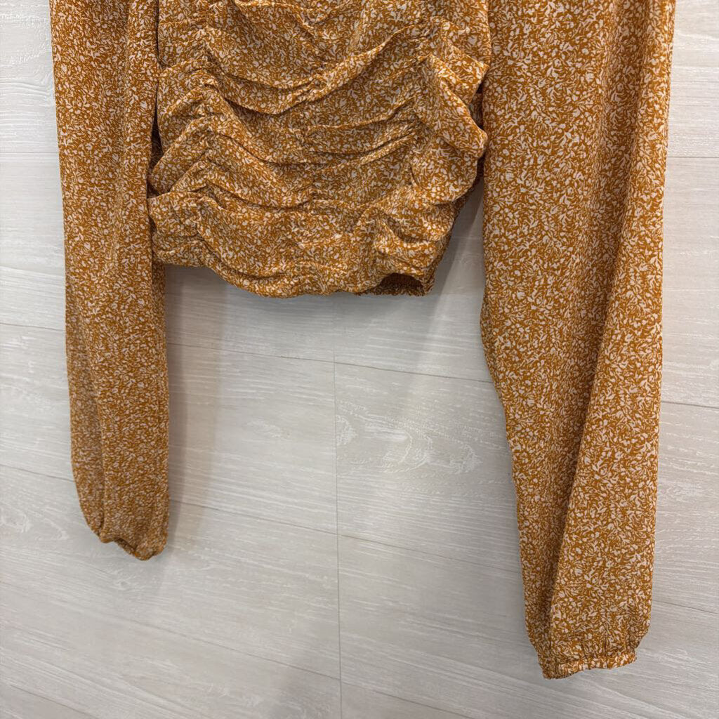 Altar'd State Brown/ White Print Cropped Long Sleeve Top Medium