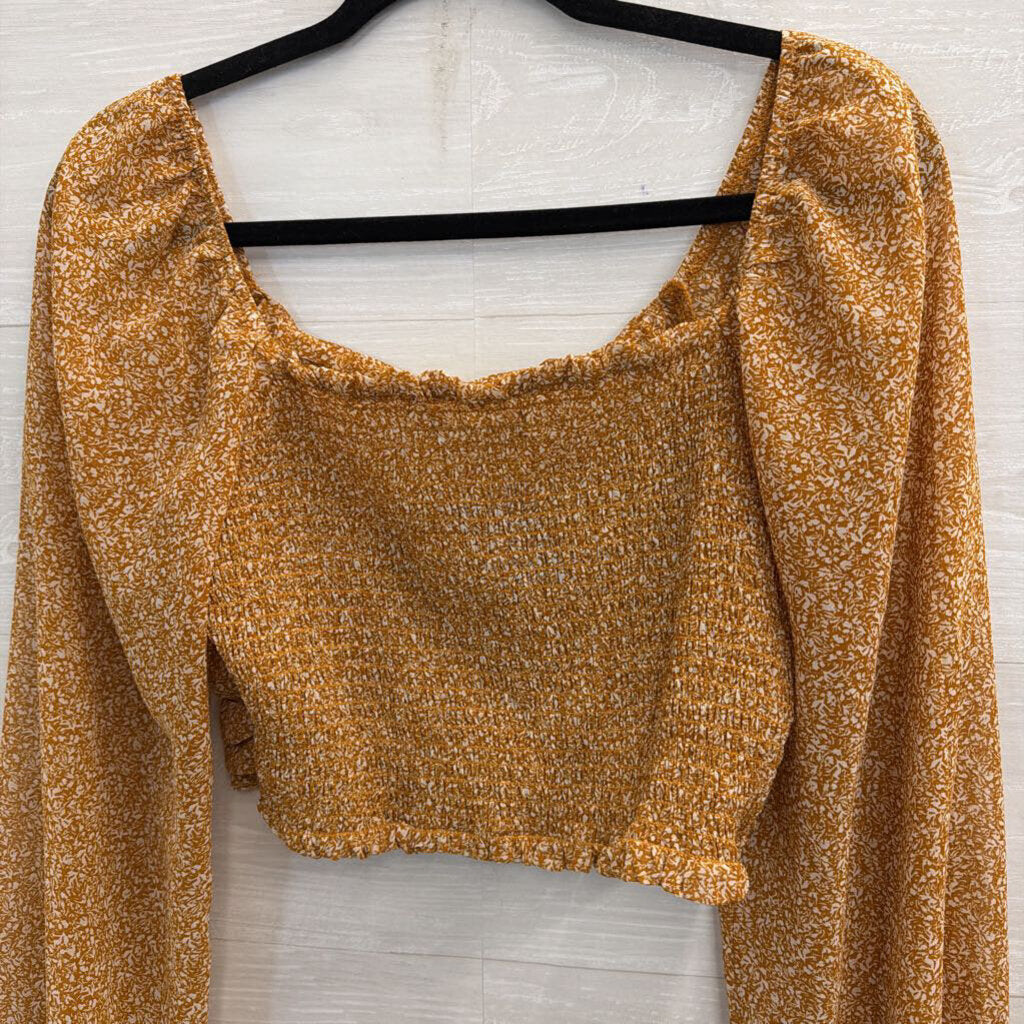 Altar'd State Brown/ White Print Cropped Long Sleeve Top Medium