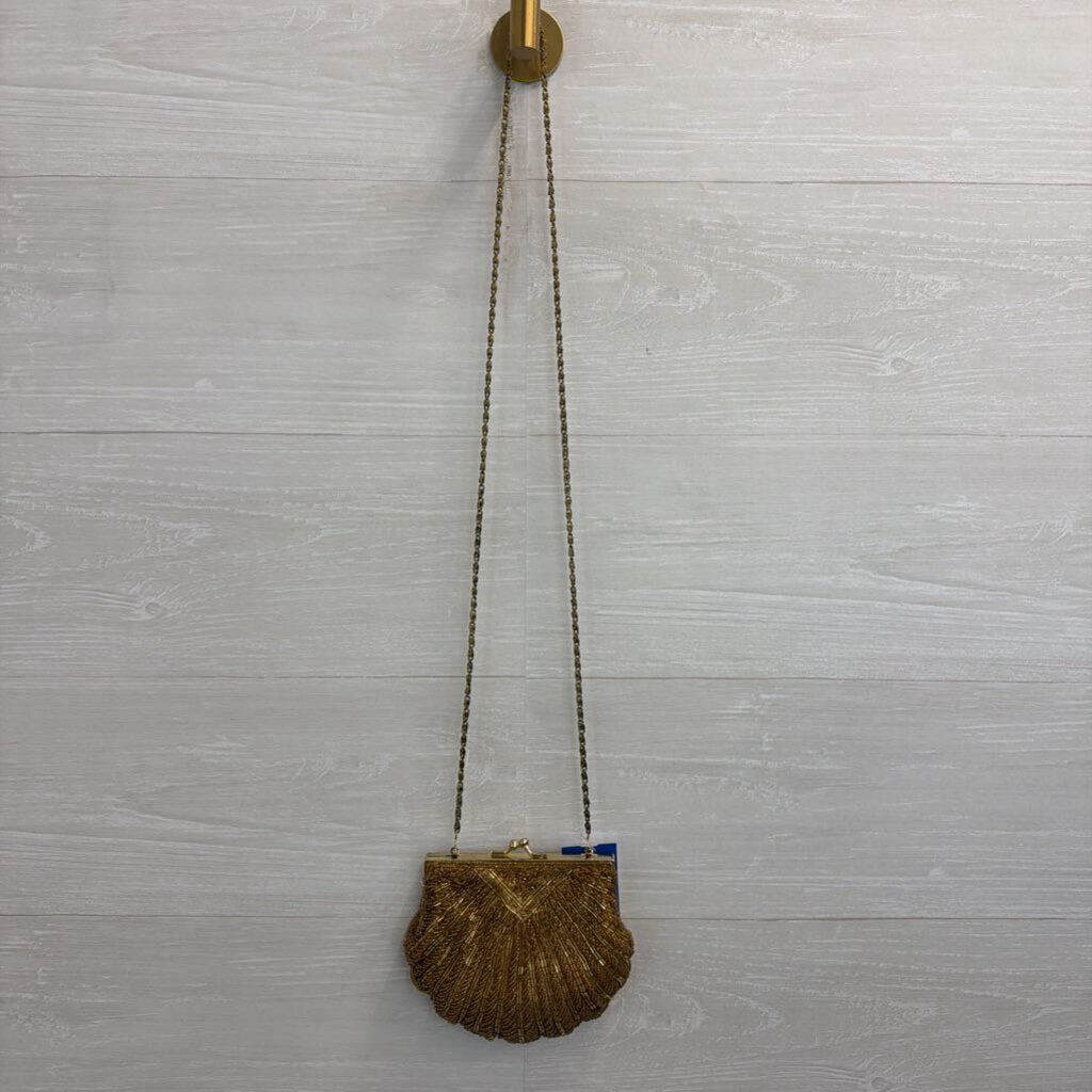 La Regale Gold Beaded Kisslock Crossbody Purse