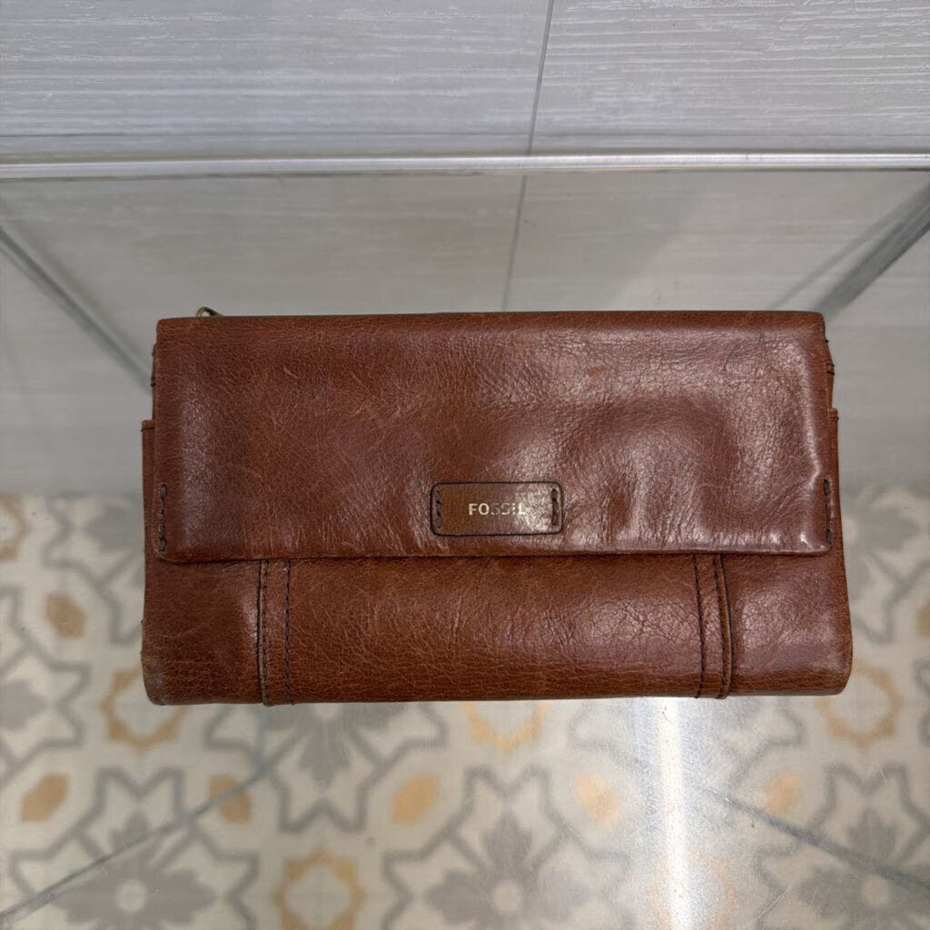 Fossil Brown Leather Ellis Clutch Wallet