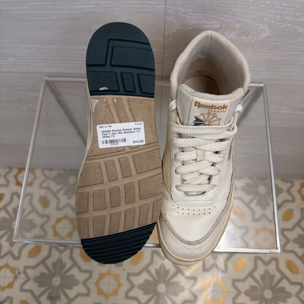 Reebok White Club C Geo Mid Sneakers 7.5
