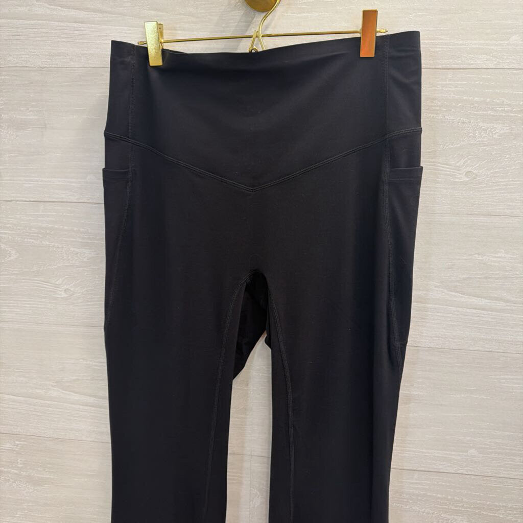 Halara Black Ultra Sculpt Flare Leggings Extra Large