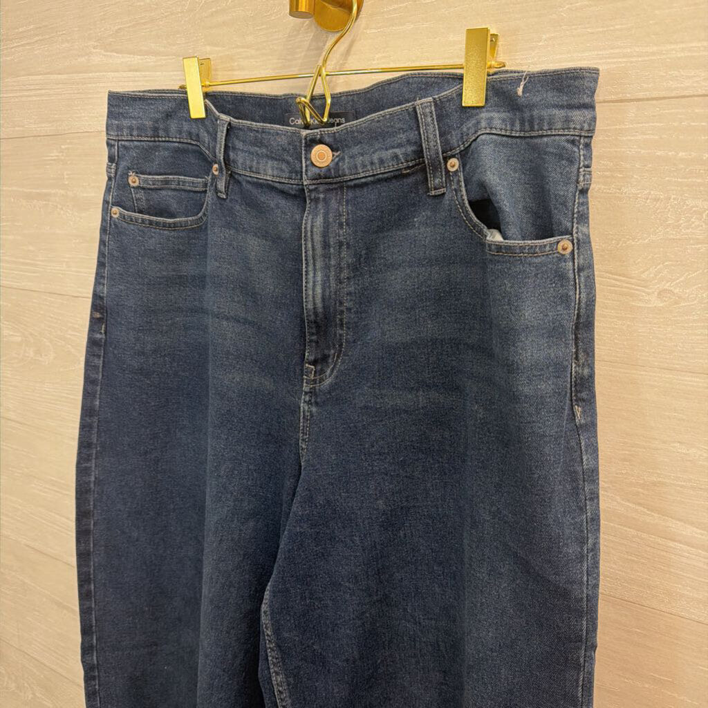 Calvin Klein Dark Wash Wide Leg Jeans 33