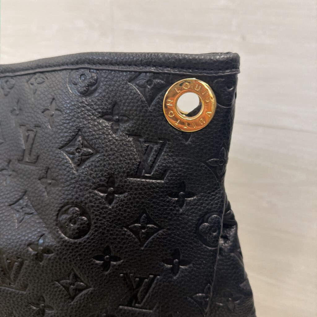 Louis Vuitton Black Monogram Empreinte Leather Artsy MM Purse