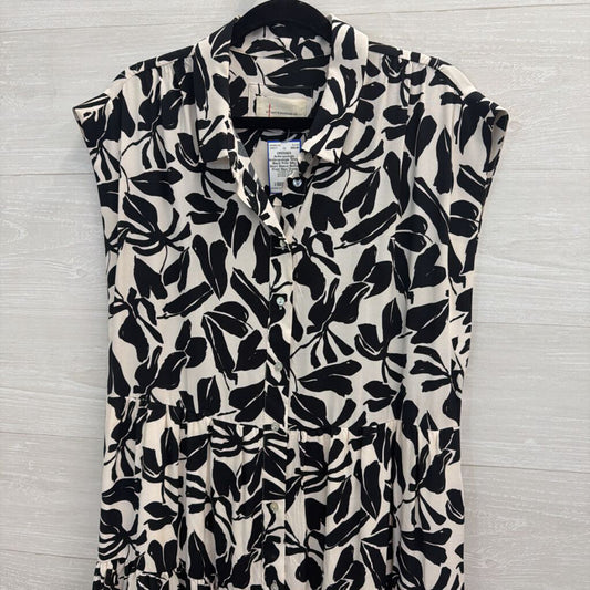 Anthropologie White/ Black Print Silky Short Sleeve Button Front Maxi Dress Medium
