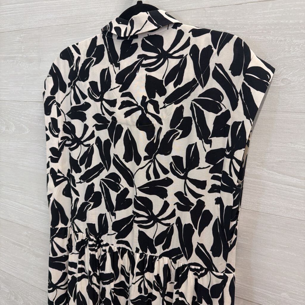 Anthropologie White/ Black Print Silky Short Sleeve Button Front Maxi Dress Medium