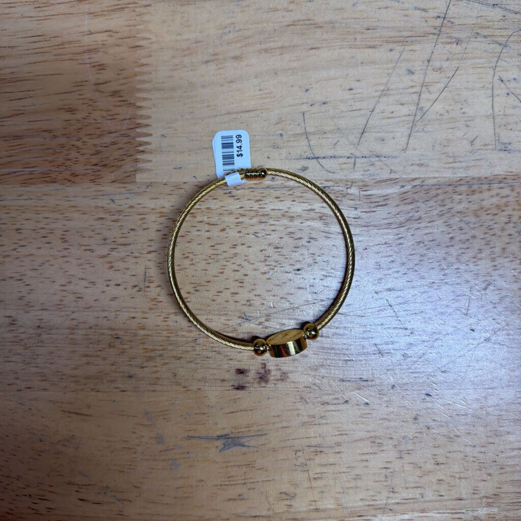 Gold/ Mother of Pearl Roman Numeral Bracelet