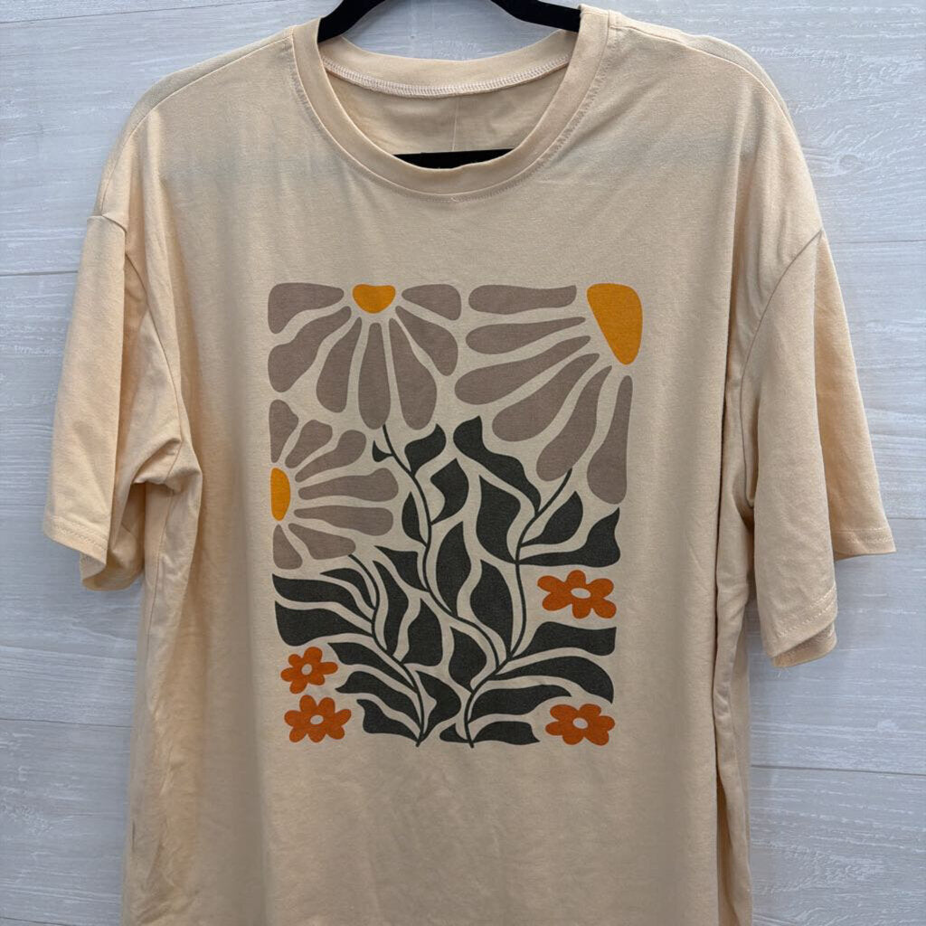 Cream/ Multi Print Short Sleeve Graphic Tee Large