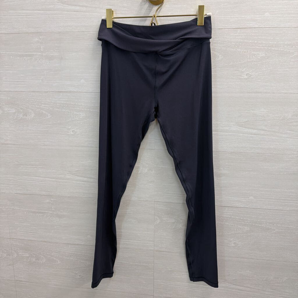 Offline by Aerie Grey Cross Waist Leggings Medium