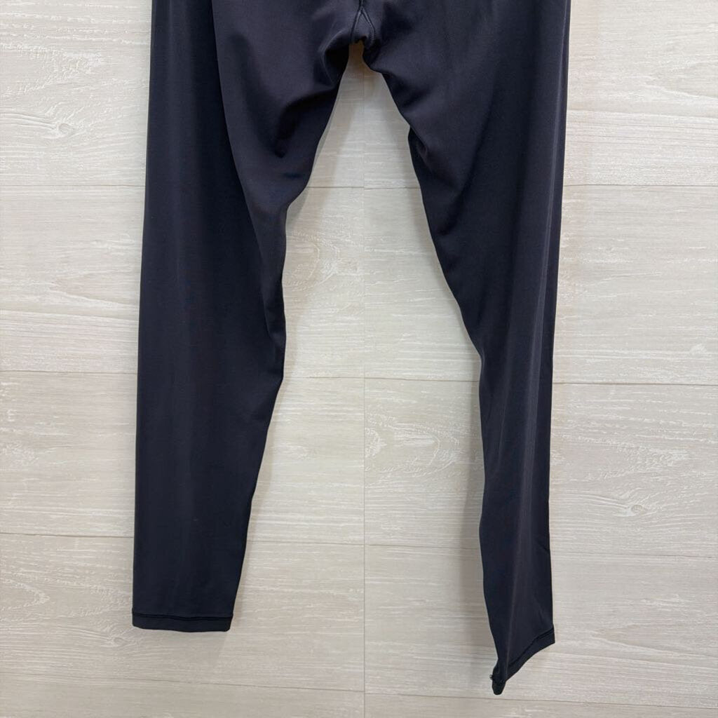 Offline by Aerie Grey Cross Waist Leggings Medium