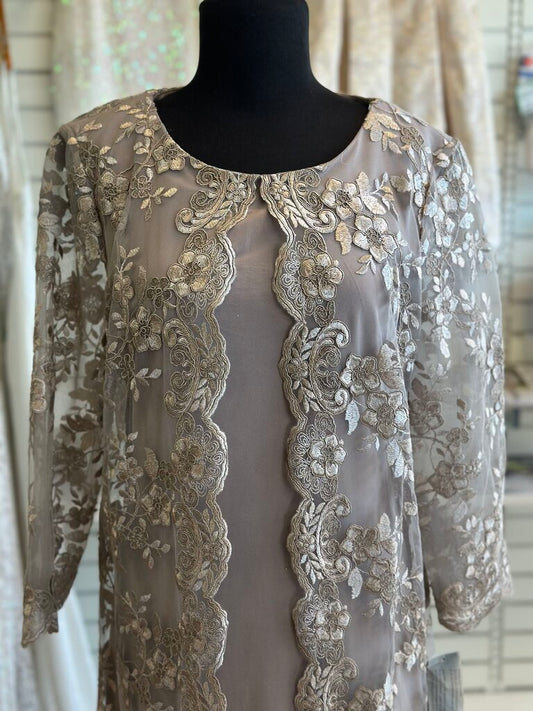 Alex Evenings Gold Lace Long Sleeve Overlay Short Formal Dress 6