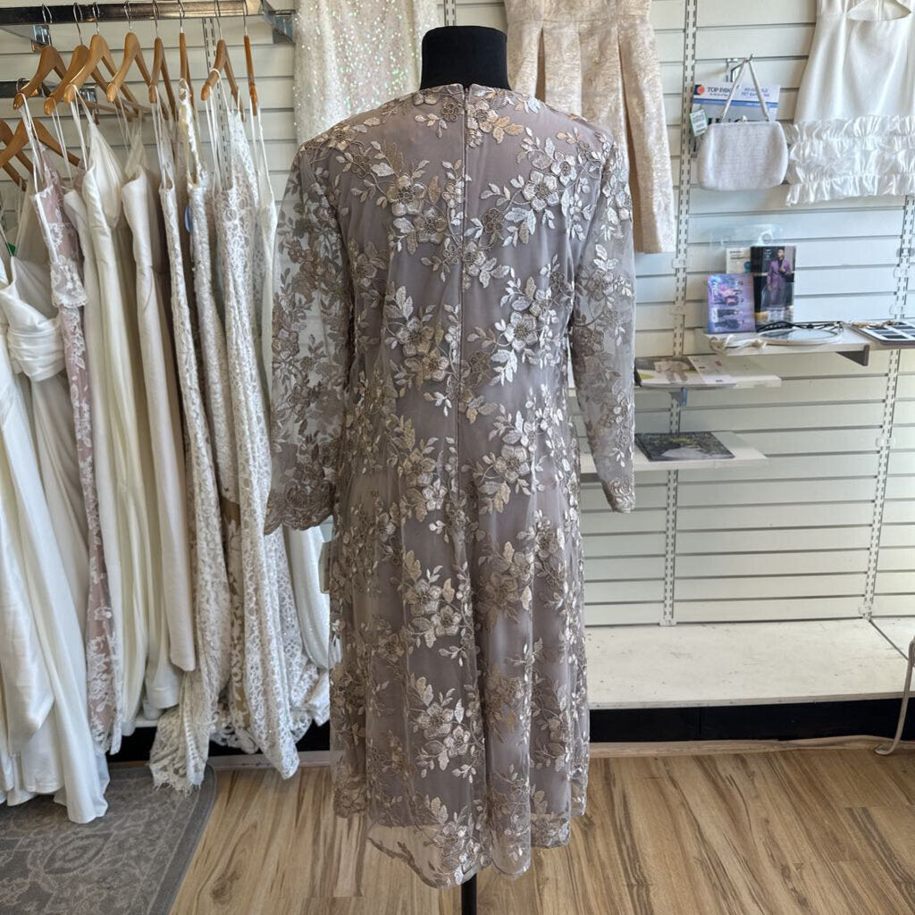 Alex Evenings Gold Lace Long Sleeve Overlay Short Formal Dress 6