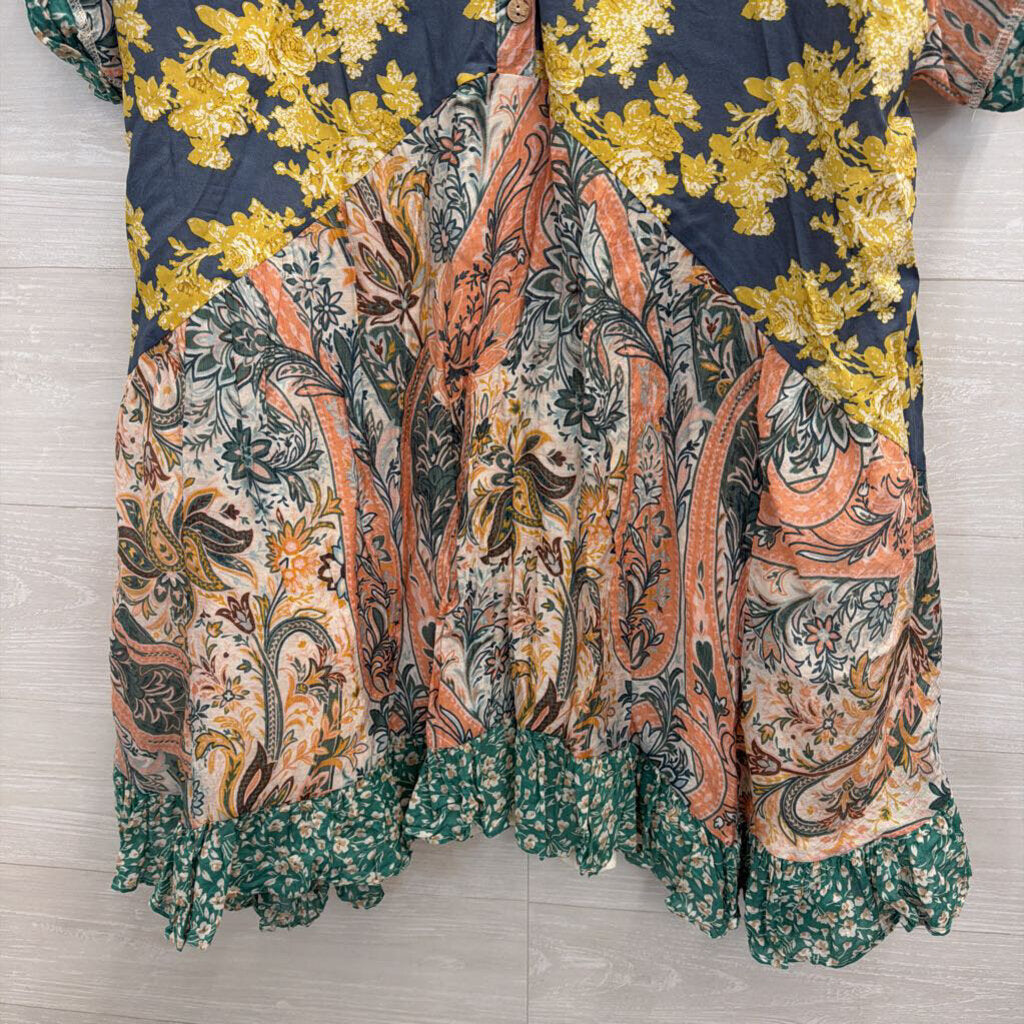 Blue Velvet Blue/ Multi Print Short Sleeve Shift Dress Medium