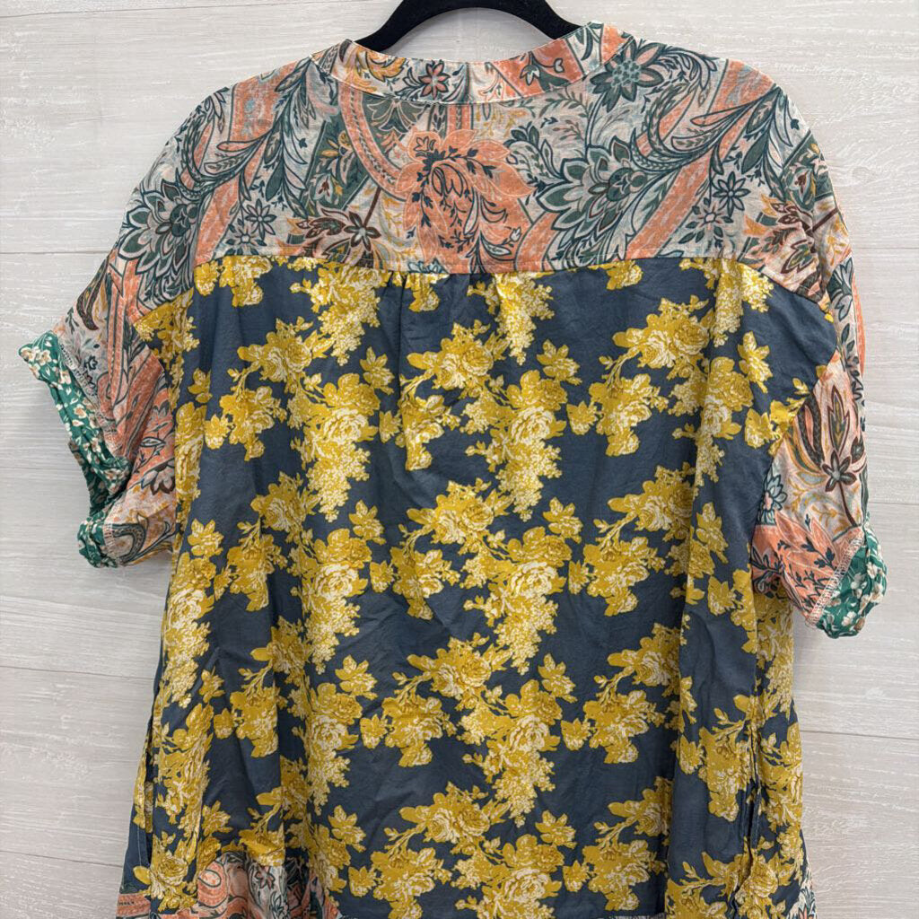 Blue Velvet Blue/ Multi Print Short Sleeve Shift Dress Medium