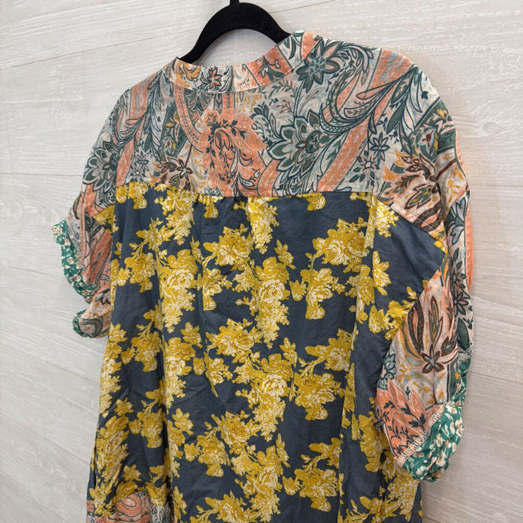 Blue Velvet Blue/ Multi Print Short Sleeve Shift Dress Medium